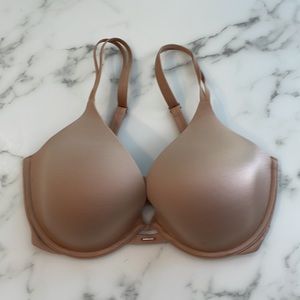 NWT Victorias Secret Very Sexy  lightly lined plunge